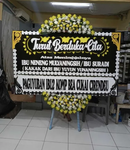 Papan Bunga Duka Serang
