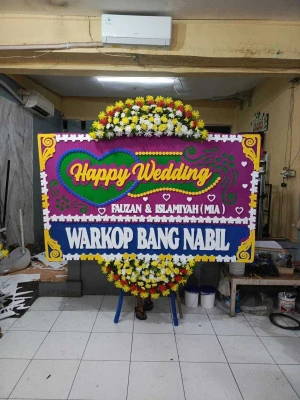 Papan Bunga di Serang